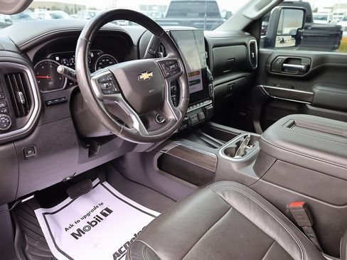 Used 2020 Chevrolet Silverado 3500 LTZ w/ LTZ Premium Package image 12