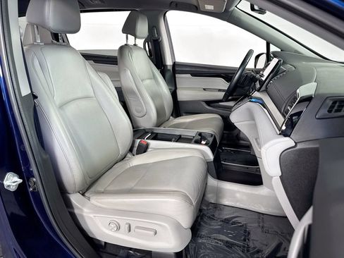 Used 2022 Honda Odyssey Touring image 37