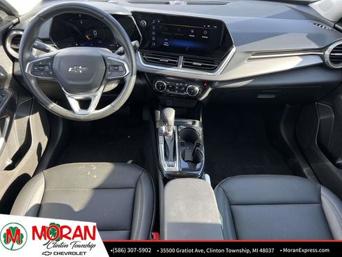 Certified 2024 Chevrolet Trax ACTIV w/ Driver Confidence Package image 14