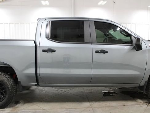 Used 2020 Chevrolet Silverado 1500 LT Trail Boss AWD/4WD image 10