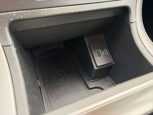 Used 2023 Ford Edge SEL w/ Convenience Package image 18