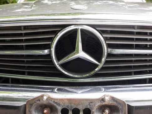 Used 1987 Mercedes-Benz 560 SL image 53