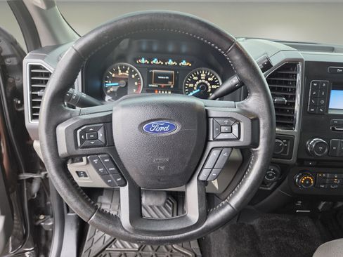 Used 2018 Ford F150 XLT w/ Equipment Group 301A Mid RWD image 16