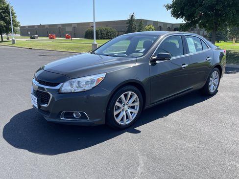 Used 2016 Chevrolet Malibu LTZ FWD image 1