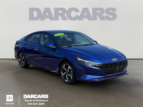 Used 2023 Hyundai Elantra SEL w/ Convenience Package FWD image 1