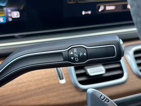 Used 2022 Mercedes-Benz GLE 53 AMG 4MATIC image 22