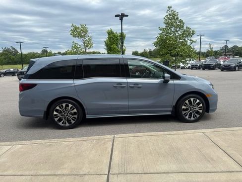 New 2026 Honda Odyssey Elite image 5