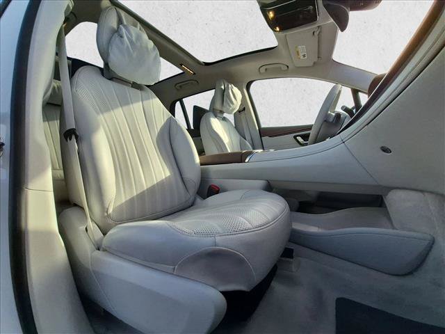 Certified 2023 Mercedes-Benz EQS 580 4MATIC SUV image 18
