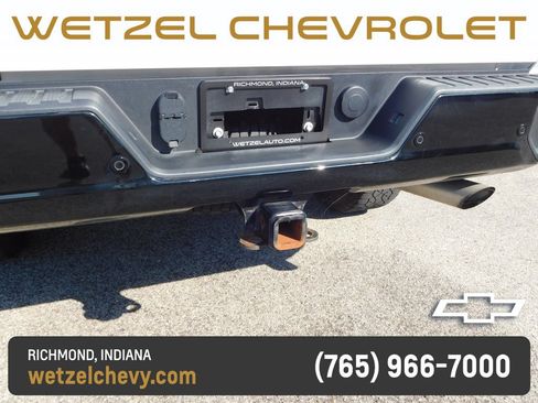 Used 2024 Chevrolet Silverado 2500 Custom w/ Custom Value Package AWD/4WD image 5