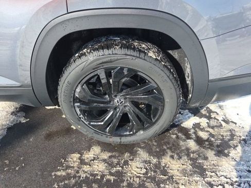 Used 2022 Volkswagen Atlas SE image 14