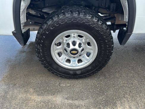 Used 2022 Chevrolet Silverado 3500 W/T w/ WT Convenience Package AWD/4WD image 12