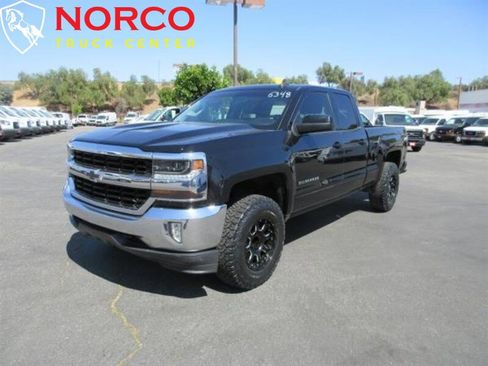 Used 2017 Chevrolet Silverado 1500 LT w/ All Star Edition image 2