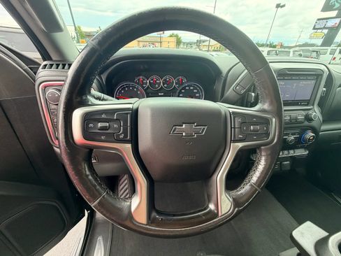 Used 2019 Chevrolet Silverado 1500 LT Trail Boss AWD/4WD image 12