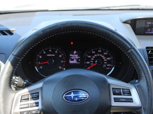 Used 2014 Subaru Forester 2.5i Touring w/ Popular Package #1 AWD/4WD image 11