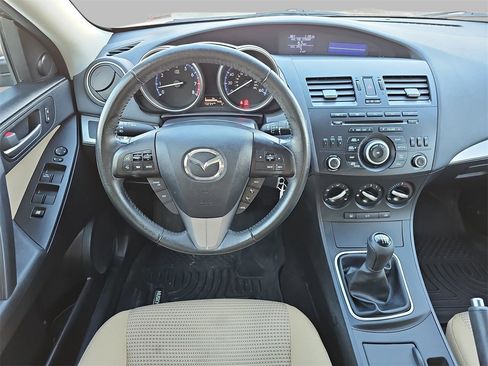 Used 2012 MAZDA MAZDA3 i Touring image 15