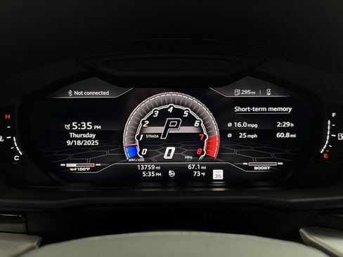 Used 2019 Lamborghini Urus image 34