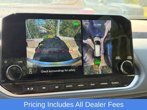 Used 2023 Nissan Rogue Platinum w/ Platinum Premium Package FWD image 10