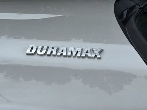 Used 2022 Chevrolet Silverado 1500 High Country w/ High Country Premium Package AWD/4WD image 40