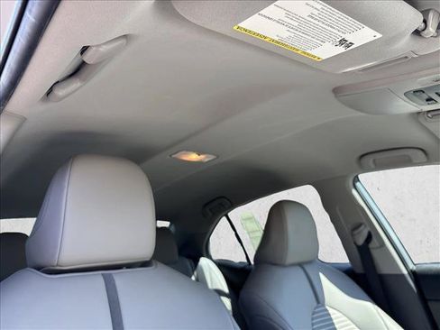 Used 2023 Toyota Camry SE FWD image 29