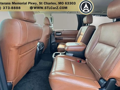 Used 2014 Toyota Sequoia Platinum AWD/4WD image 14
