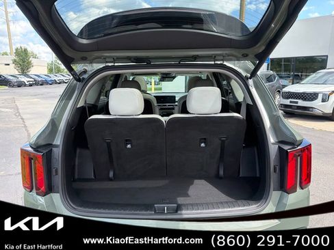 Certified 2024 Kia Sorento SX AWD/4WD image 16