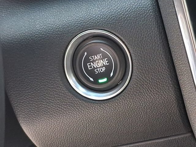 Used 2026 GMC Acadia Elevation w/ Elevation Premium Package FWD image 23