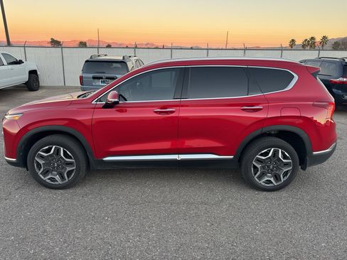 Used 2023 Hyundai Santa Fe Limited w/ Cargo Package image 7