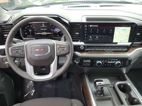 New 2026 GMC Sierra 1500 Elevation w/ Preferred Package AWD/4WD image 11