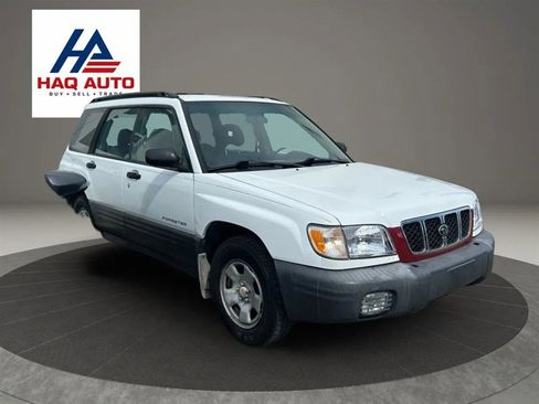 Used 2002 Subaru Forester L AWD/4WD image 3