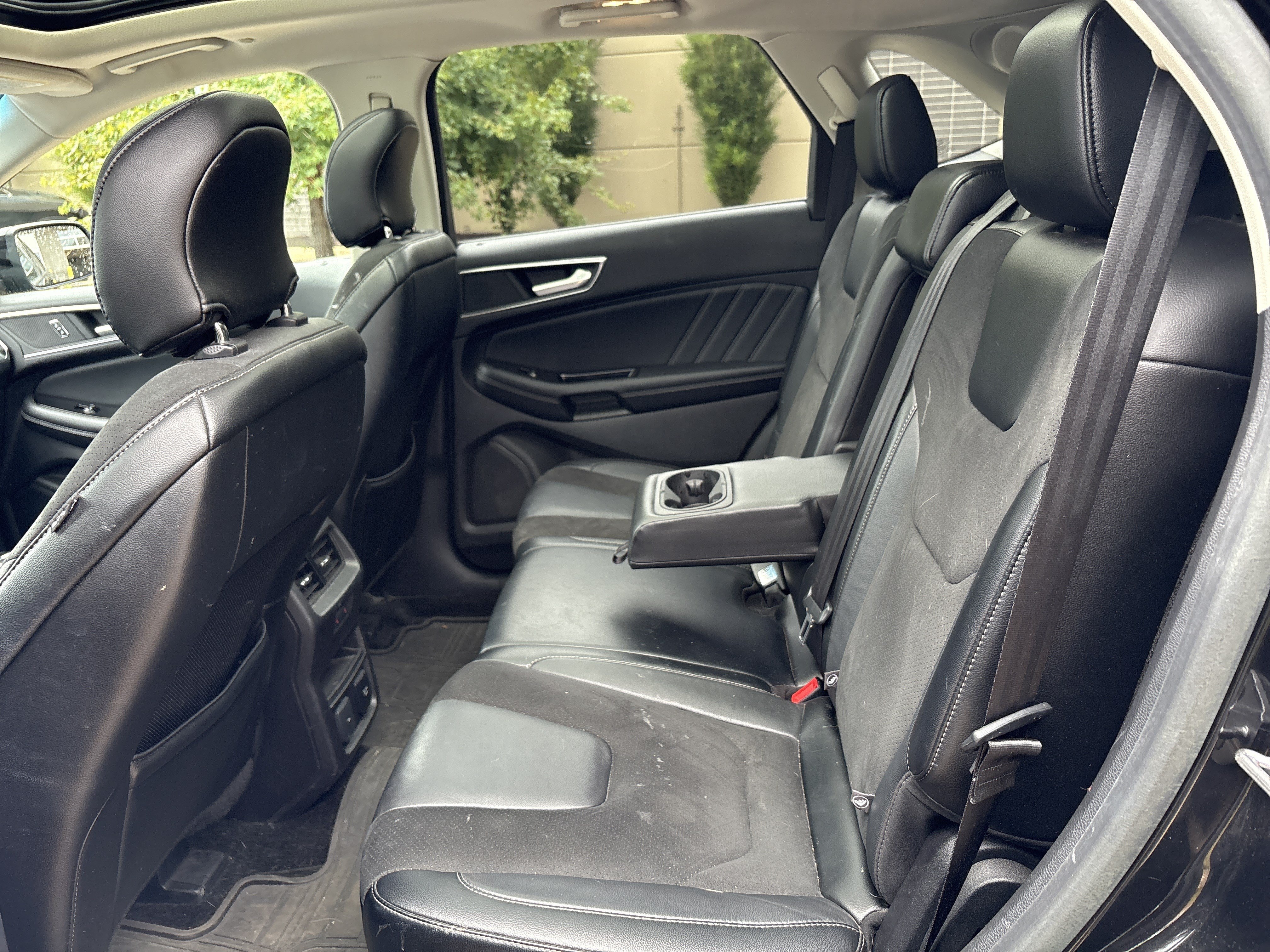 Used 2015 Ford Edge Sport w/ Equipment Group 401A FWD image 19