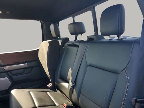 Used 2022 Ford F150 Lariat w/ Max Trailer Tow Package image 19