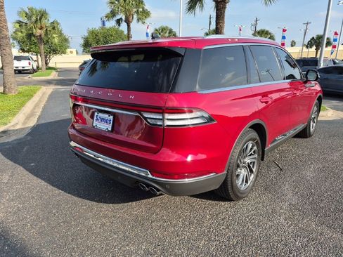 Used 2021 Lincoln Aviator 2WD w/ Elements Package image 5