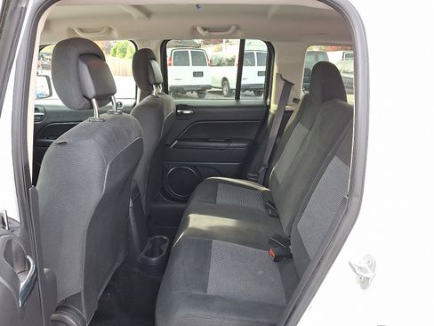 Used 2016 Jeep Patriot Sport w/ Power Value Group image 14