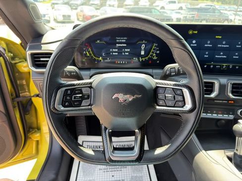 Used 2025 Ford Mustang Premium RWD image 41