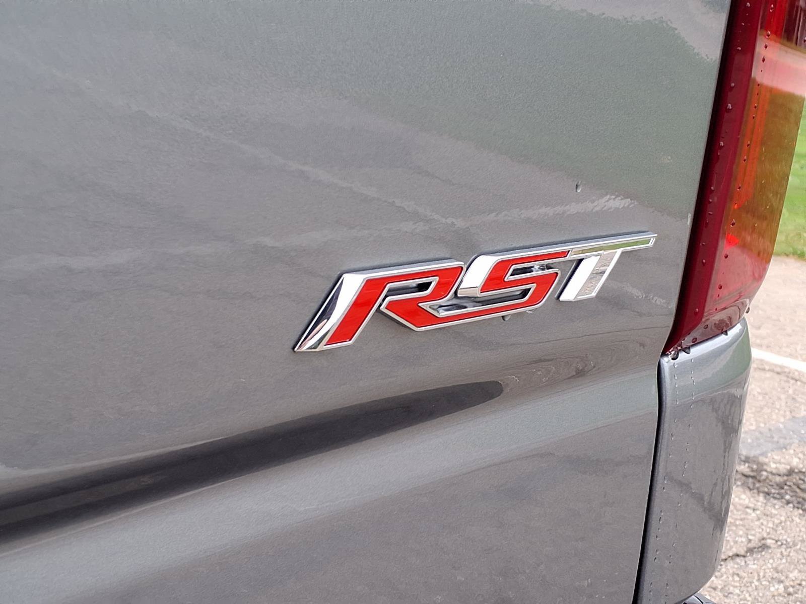 New 2026 Chevrolet Silverado 1500 RST w/ RST Select Package AWD/4WD image 8