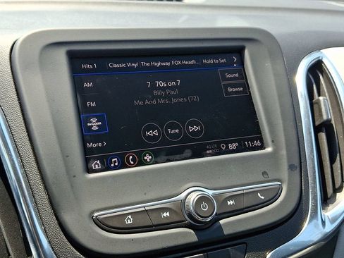 Certified 2023 Chevrolet Equinox LS w/ LS Convenience Package FWD image 18