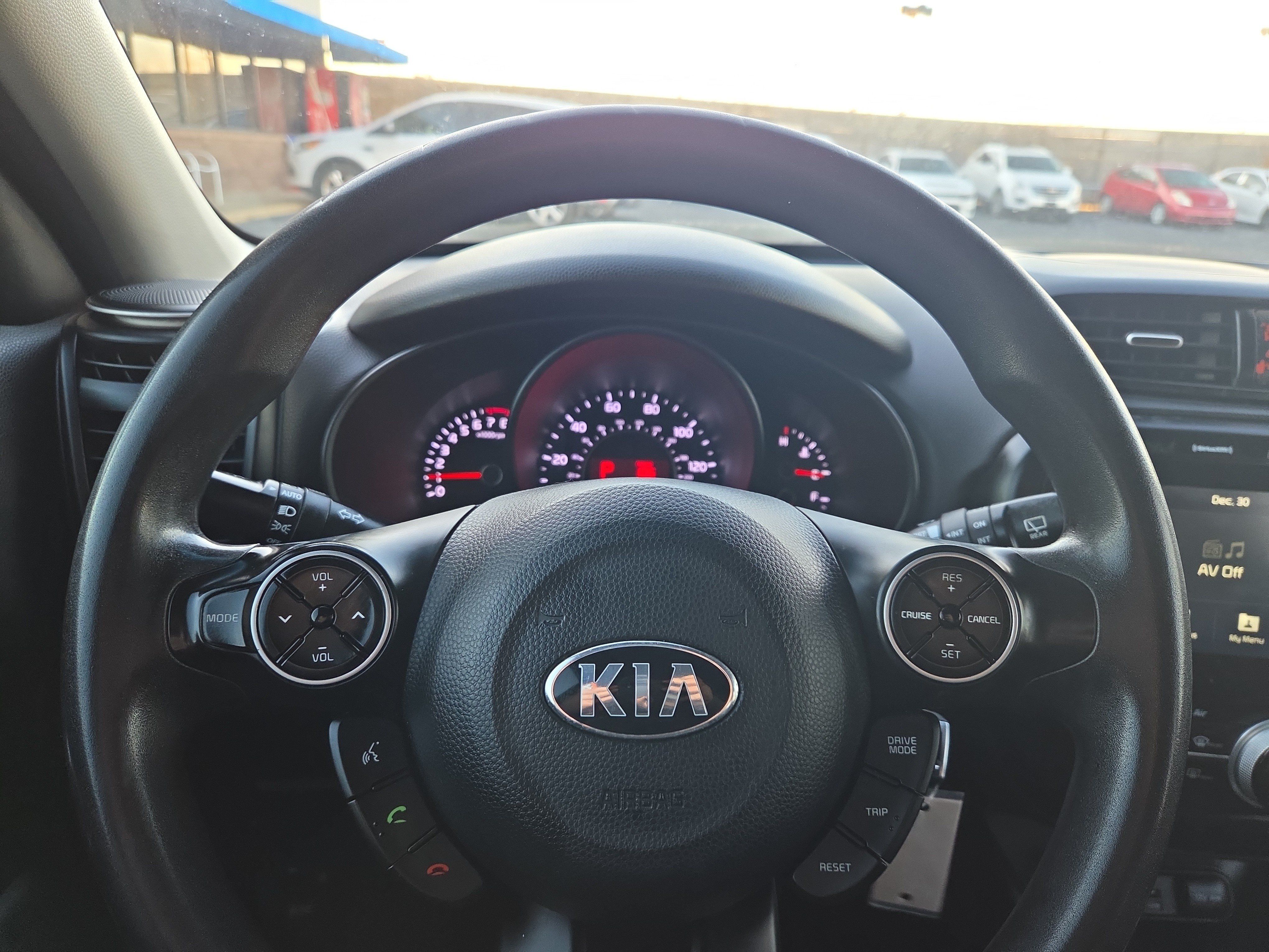 Used 2018 Kia Soul w/ Convenience Package FWD image 15
