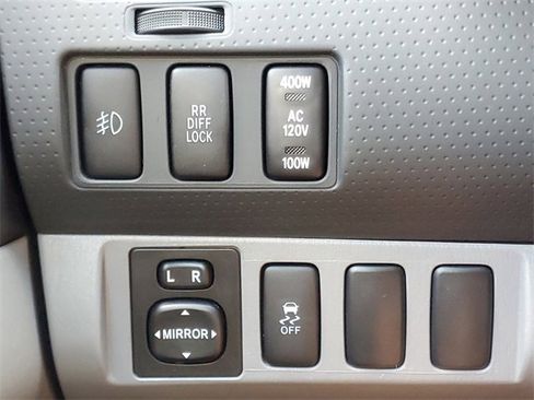 Used 2012 Toyota Tacoma PreRunner w/ TRD Off-Road Pkg image 27