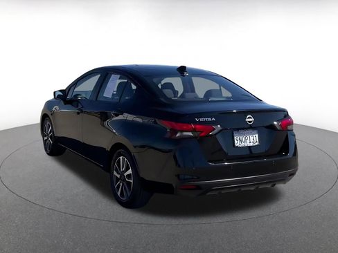 Used 2025 Nissan Versa SV image 11