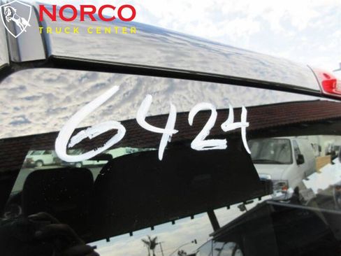 Used 2017 RAM 1500 Express w/ Black Ram 1500 Express Group image 22