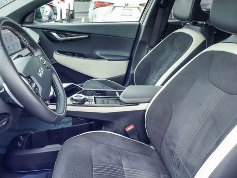 Used 2022 Kia EV6 GT-Line w/ GT-Line Suede Seat Package image 15