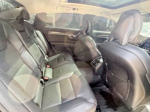 Used 2018 Volvo S90 T5 Momentum FWD image 46