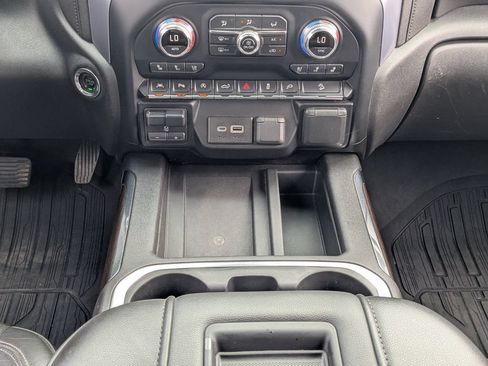 Used 2020 GMC Sierra 1500 SLT w/ SLT Premium Plus Package AWD/4WD image 21
