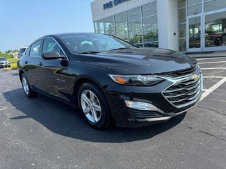 Used 2023 Chevrolet Malibu LS w/ LPO, Floor Liner Package FWD video 2