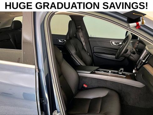 Used 2023 Volvo XC60 B5 Plus w/ Protection Package Premier FWD image 10
