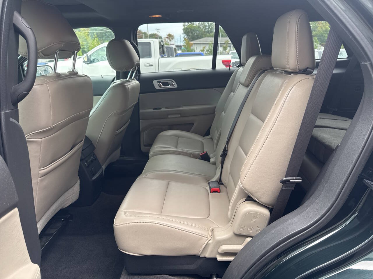 Used 2013 Ford Explorer XLT AWD/4WD image 15