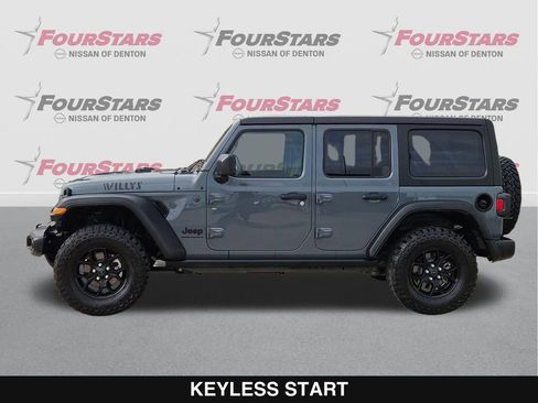 Used 2024 Jeep Wrangler Unlimited Sport AWD/4WD image 8