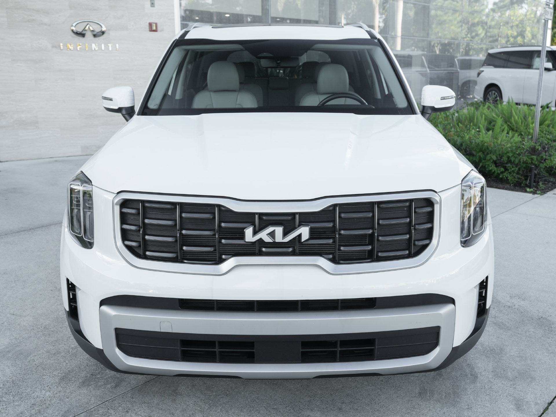 Used 2025 Kia Telluride S FWD image 31