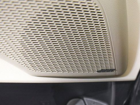 Used 2024 Kia Carnival SX Prestige image 18