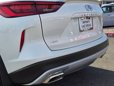 Certified 2025 INFINITI QX50 Luxe image 9
